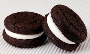 Chocolate cookies with cream filling